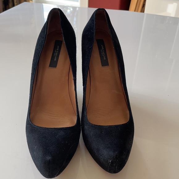 Anne Taylor Size 8 Black Suede Wedge - Picture 2 of 3
